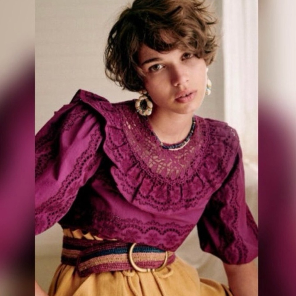 EUC Sézane Elsa Top XL 44 Women's Casual Eyelet
Embroidered Ruffled Blouse